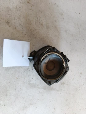 ����� �� �������� �� ����� ��������� BOSE 4E0035411G Audi A8