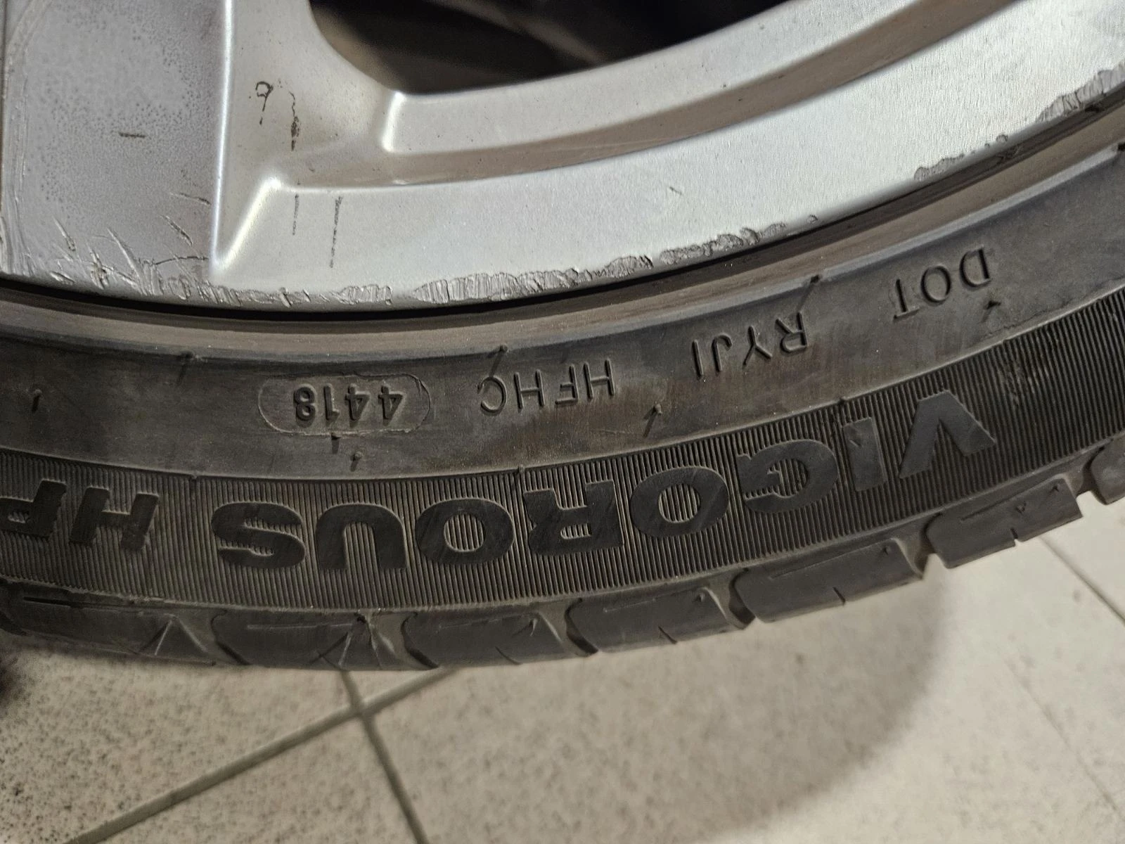    235/45R19 | Mobile.bg   2