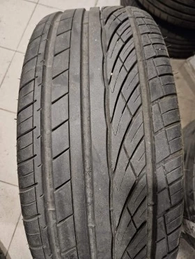        235/45R19