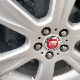 Jaguar XE 2.0d, снимка 7