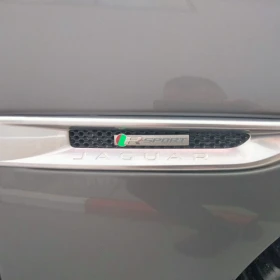 Jaguar XE 2.0d, снимка 6