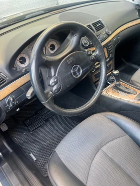 Mercedes-Benz E 220, снимка 2