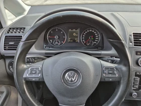 VW Touran 2.0TDI Hingline DSG Navi Кожа Печка, снимка 16