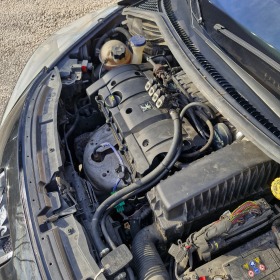 Peugeot 207 1.6i, Бензин/Газ, 110кс, снимка 12