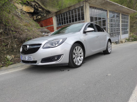 Opel Insignia, снимка 4 - Автомобили и джипове - 45529873