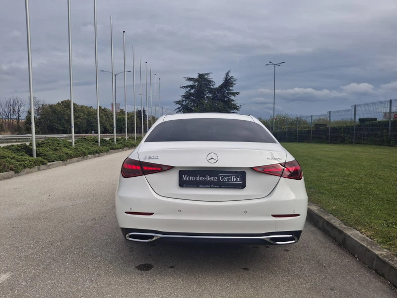 Mercedes-Benz C 200 4MATIC, снимка 5 - Автомобили и джипове - 46884994