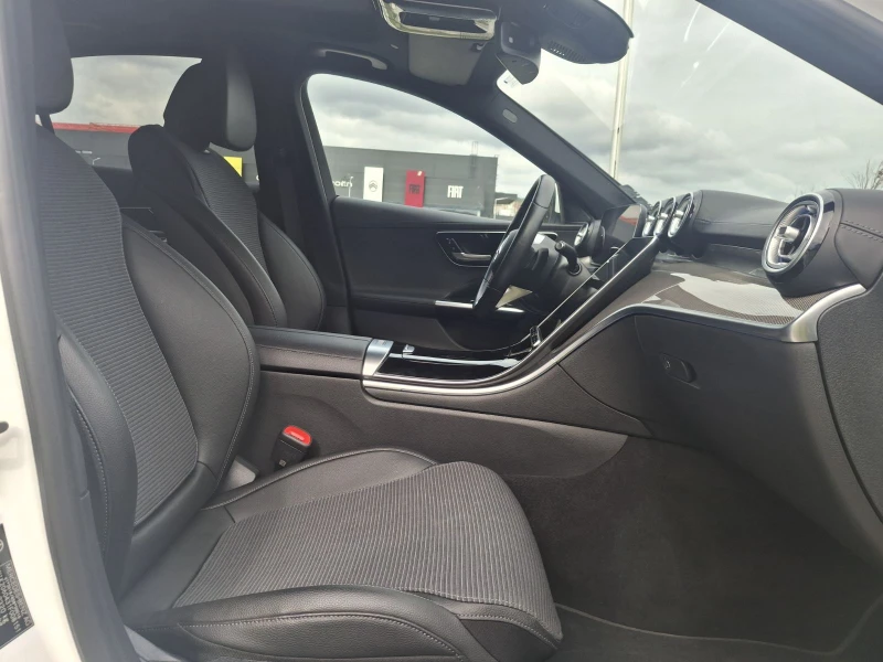 Mercedes-Benz C 200 4MATIC, снимка 7 - Автомобили и джипове - 46884994