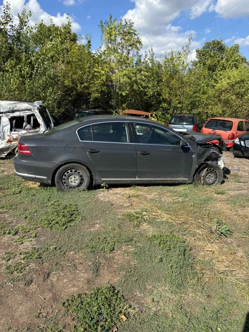 VW Passat Пасат 7, снимка 3 - Автомобили и джипове - 47313476