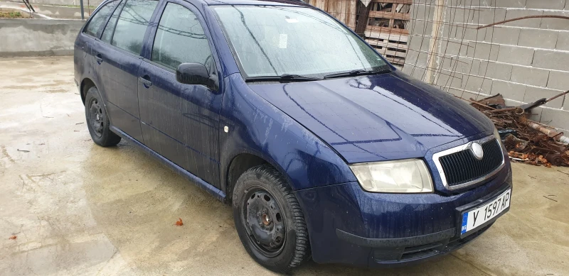 Skoda Fabia, снимка 2 - Автомобили и джипове - 48197095