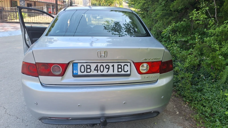 Honda Accord 2.2, снимка 3 - Автомобили и джипове - 52748879