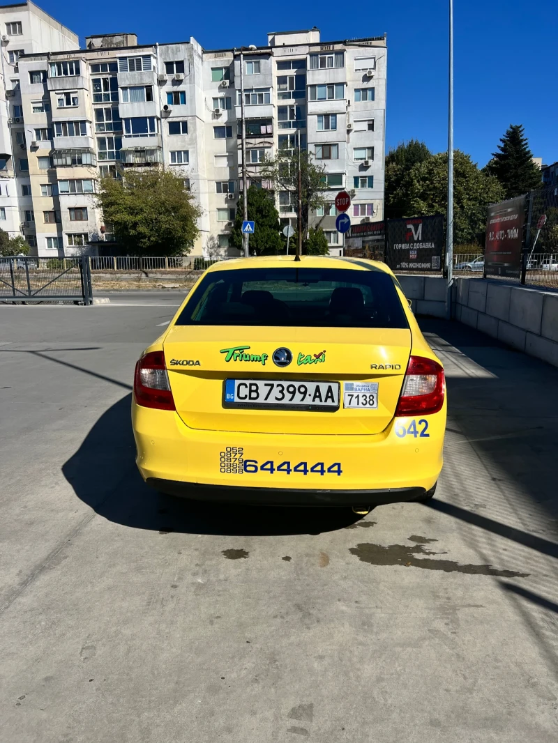 Skoda Rapid 1.2i LPG, снимка 2 - Автомобили и джипове - 52817586