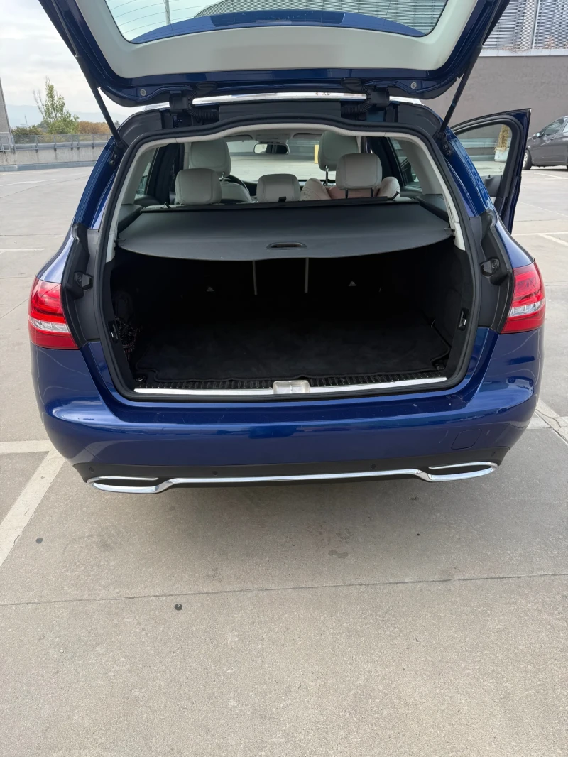 Mercedes-Benz C 250 C250d 4 Matic T9g-Tronic Avantgarde Briliantblau, снимка 3 - Автомобили и джипове - 52827371