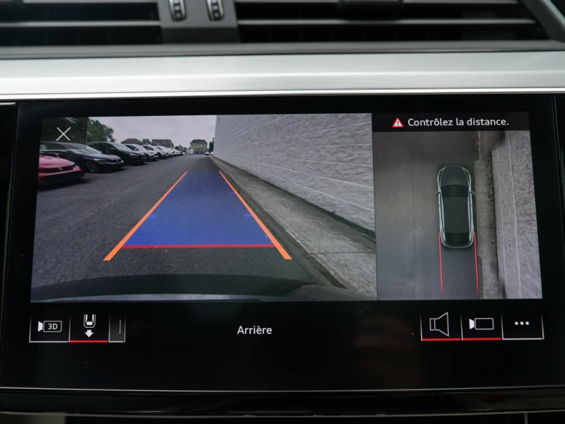 Audi E-Tron 2022 Technik Quattro Sportback* FULL* Кожа* Панора, снимка 17 - Автомобили и джипове - 52706016