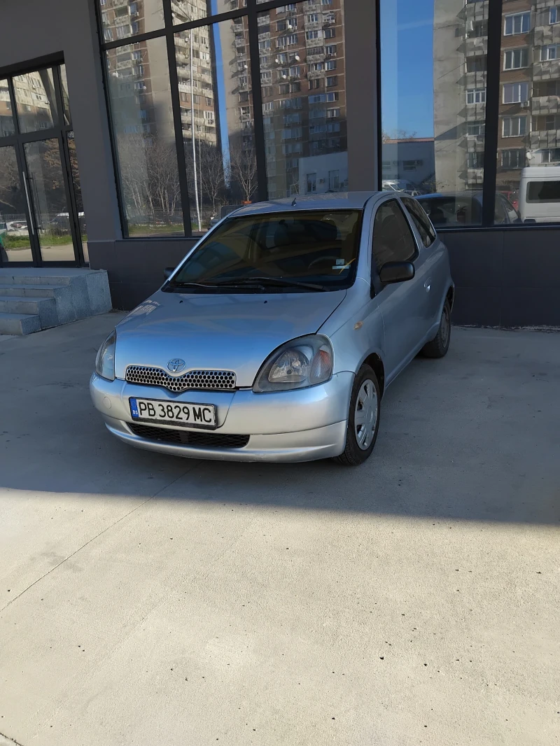 Toyota Yaris 1.0 климатик