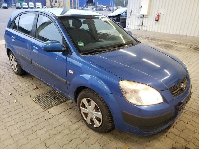 Kia Rio 1.4 бенз+ Газ, снимка 1 - Автомобили и джипове - 48732874