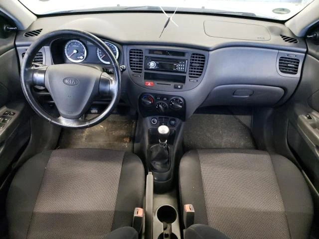 Kia Rio 1.4 бенз+ Газ, снимка 3 - Автомобили и джипове - 48732874