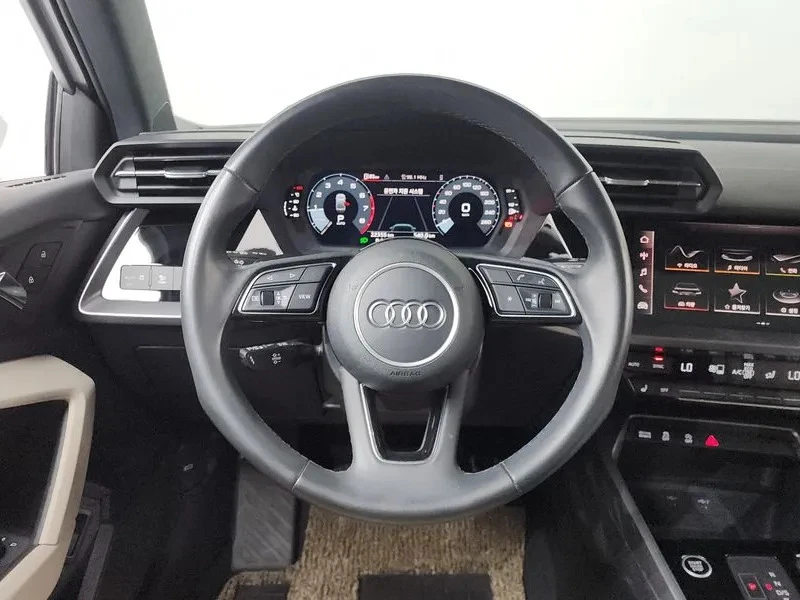 Audi A3 40 TFSI, снимка 11 - Автомобили и джипове - 54751613