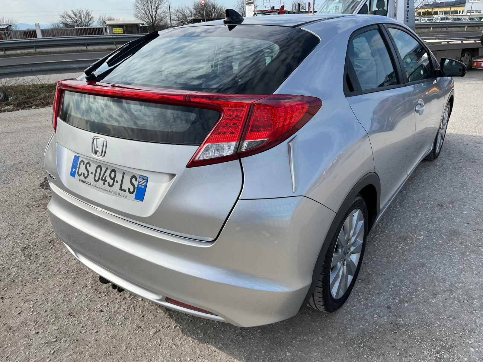 Honda Civic 1.6 DTEC Sport Реални км!!! - изображение 5