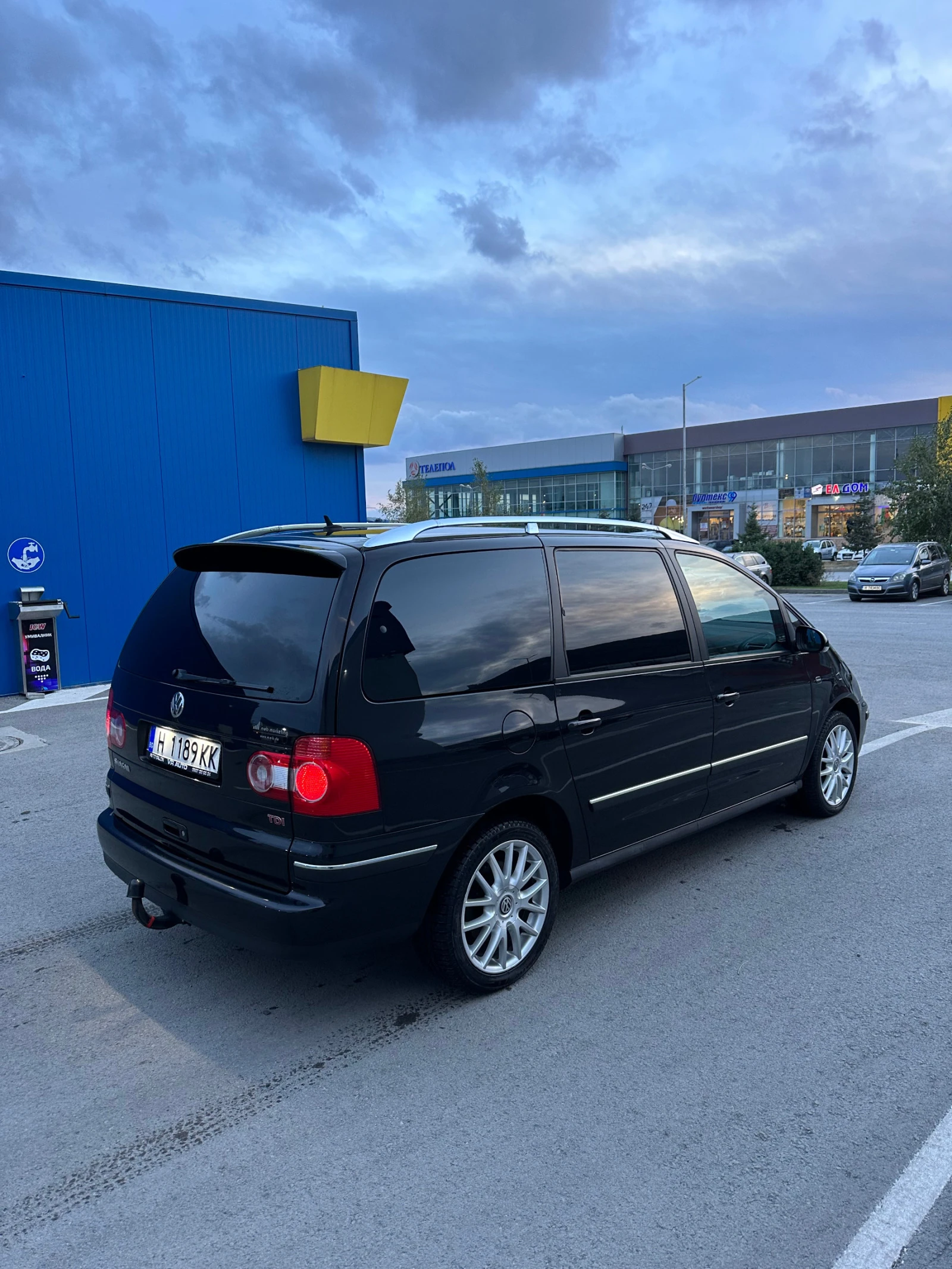 VW Sharan 1.9TDI 150hp Заводско!  - изображение 3