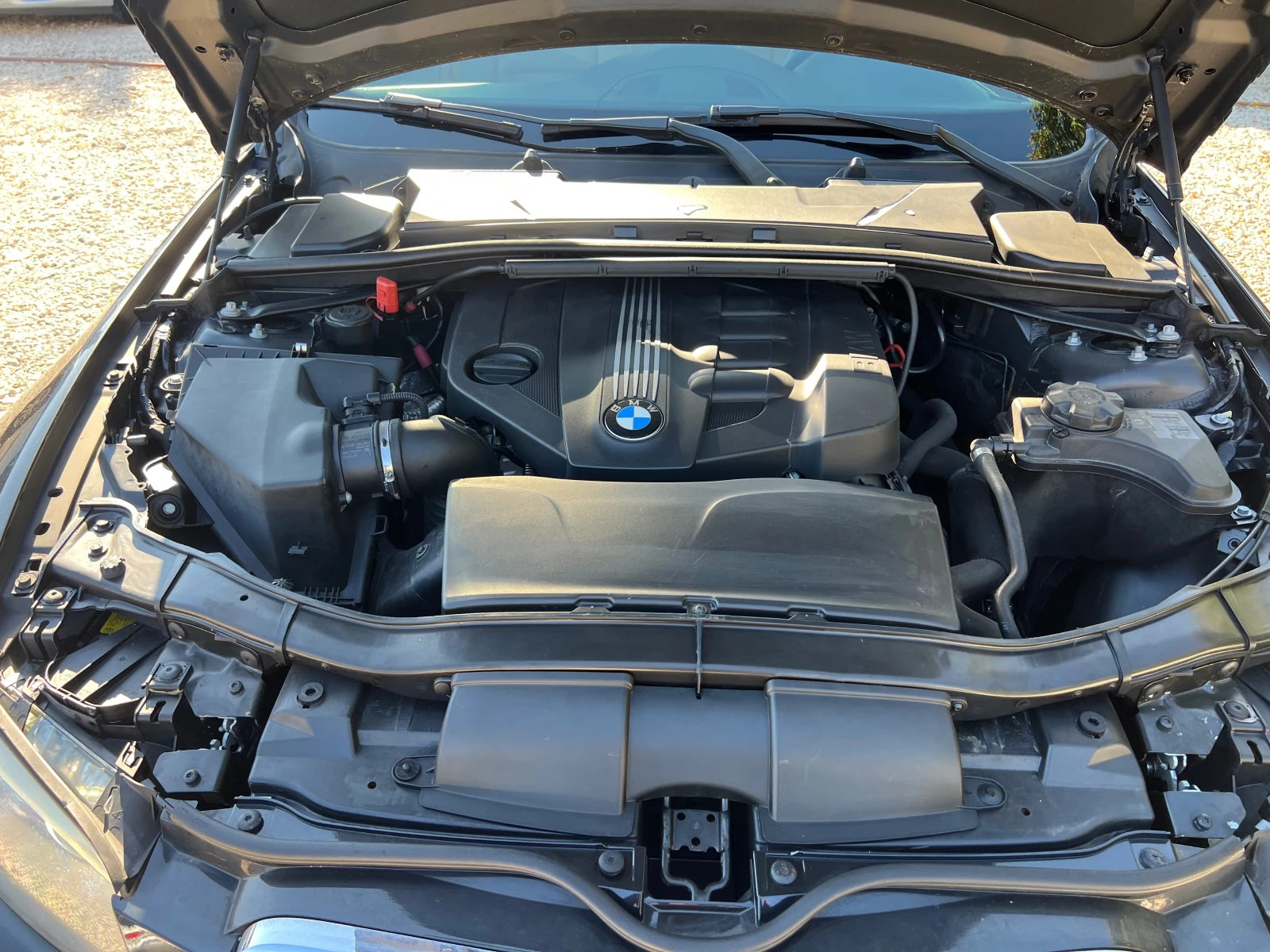 BMW 320 d AUTOMAT NAVI | Mobile.bg — изображение 17