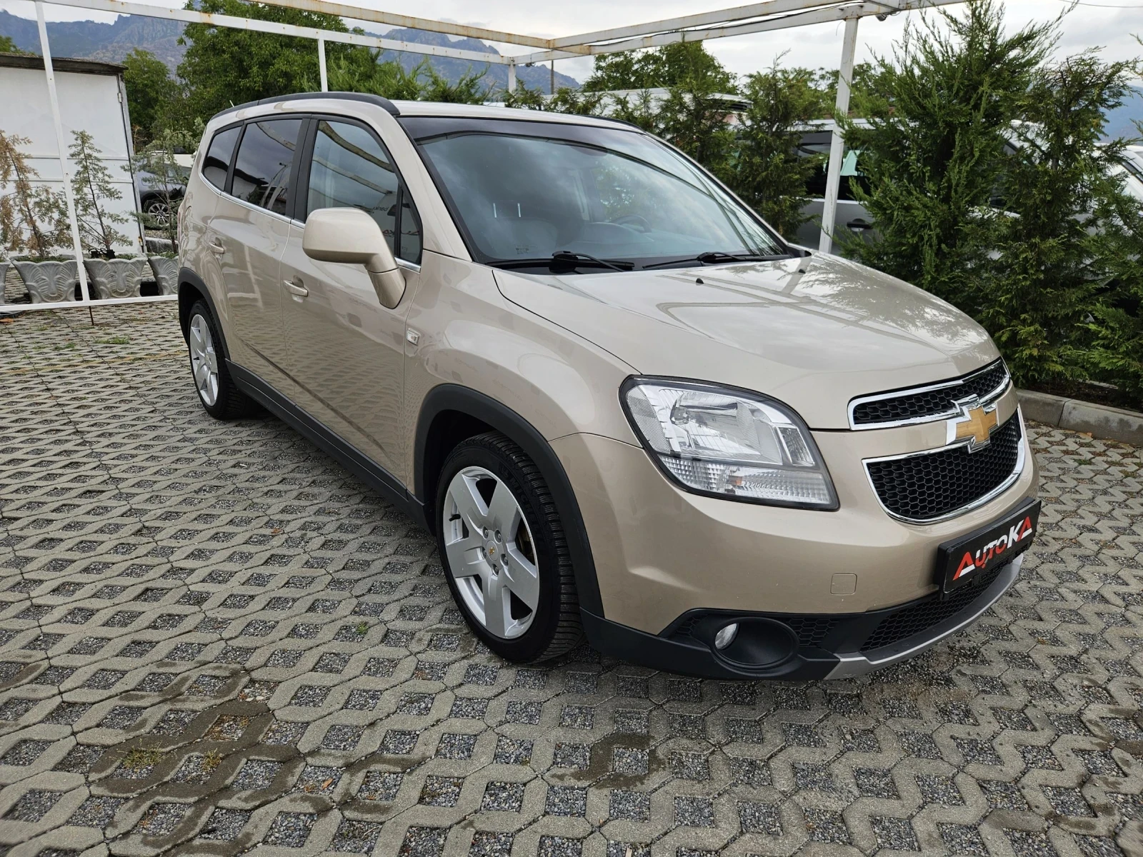 Chevrolet Orlando 2.0TD-163кс= 7МЕСТА= АВТОМАТ= НАВИ= ПОДГРЕВ - изображение 2
