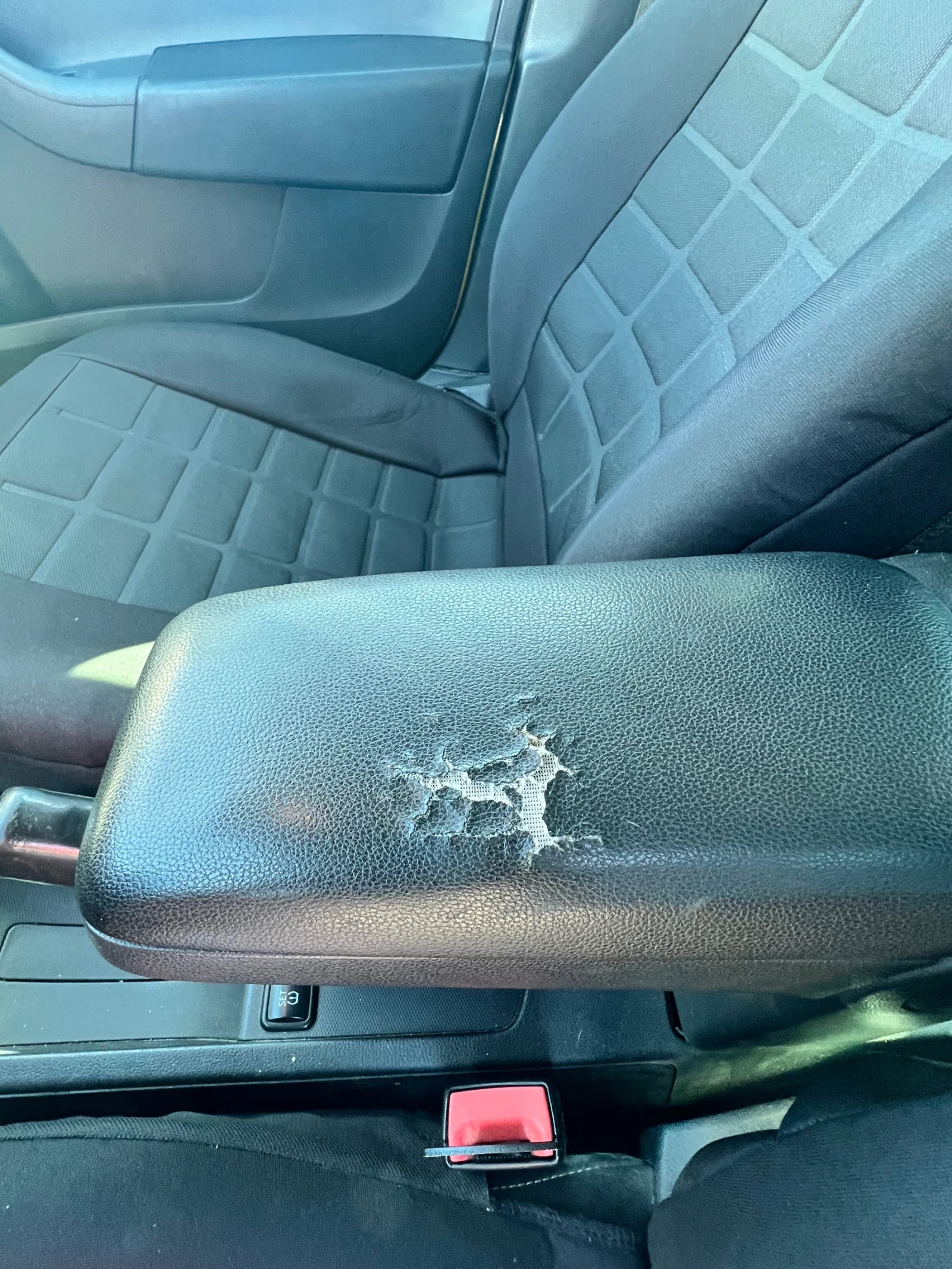 Skoda Rapid 1.2i LPG | Mobile.bg � ����������� 14