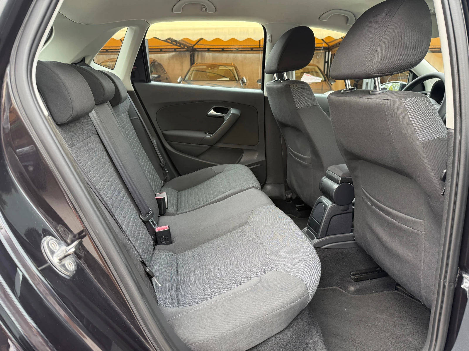 VW Polo 1.6 TDI ! !   ! ! ! | Mobile.bg   15