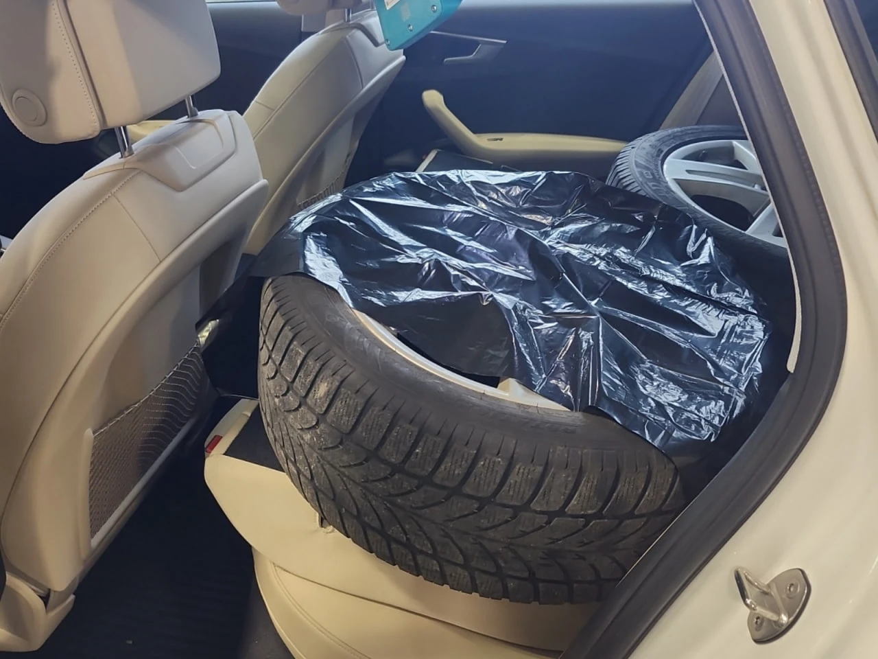 Audi A4 *  *    *   *  | Mobile.bg   11