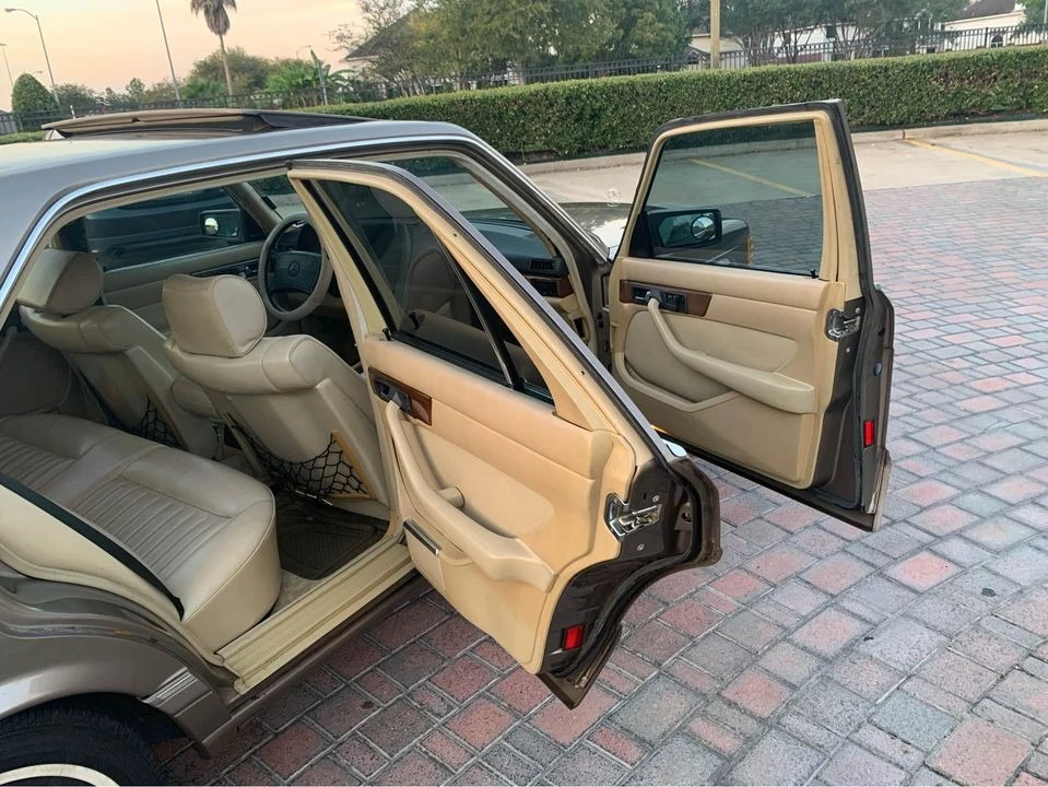 Mercedes-Benz S 300 300 SE, снимка 7 - Автомобили и джипове - 53967898