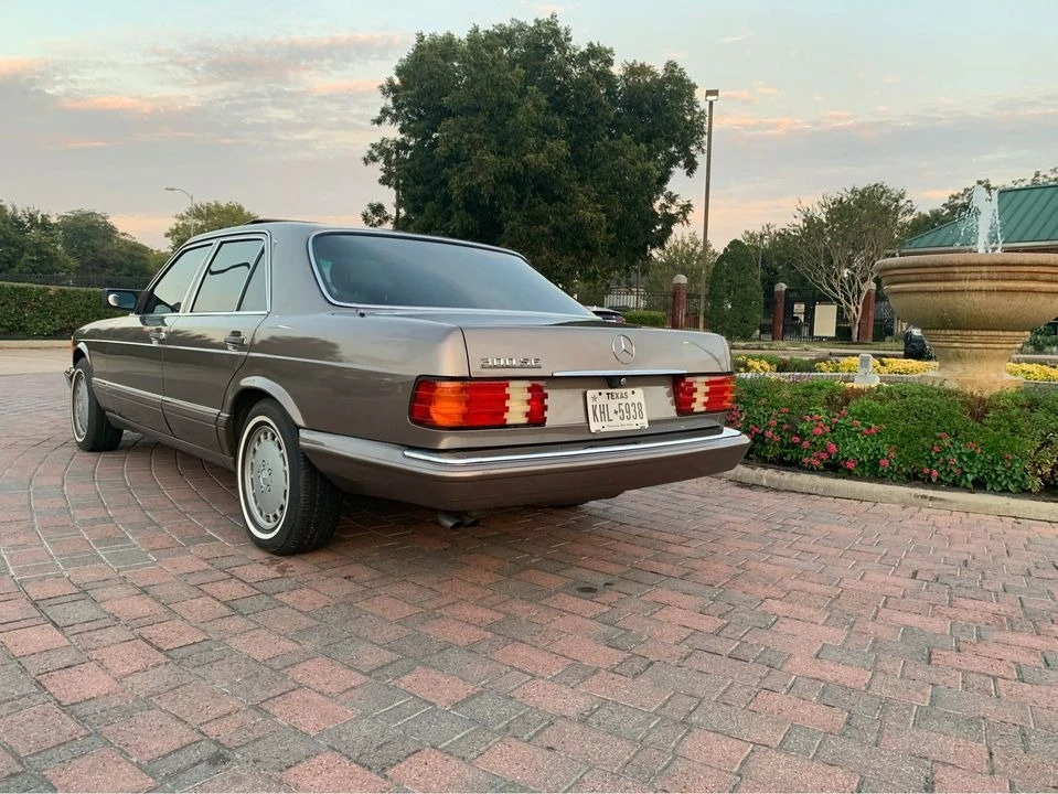 Mercedes-Benz S 300 300 SE, снимка 4 - Автомобили и джипове - 53967898