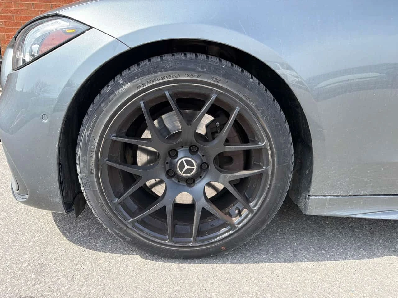 Mercedes-Benz C 300 * CARFAX * ЦЕНА ДО БГ, снимка 6 - Автомобили и джипове - 53979353