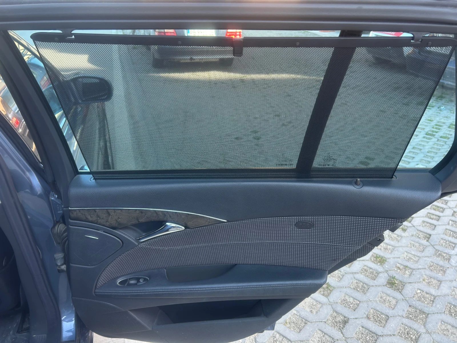 Mercedes-Benz E 320 CDI, снимка 8 - Автомобили и джипове - 54456653