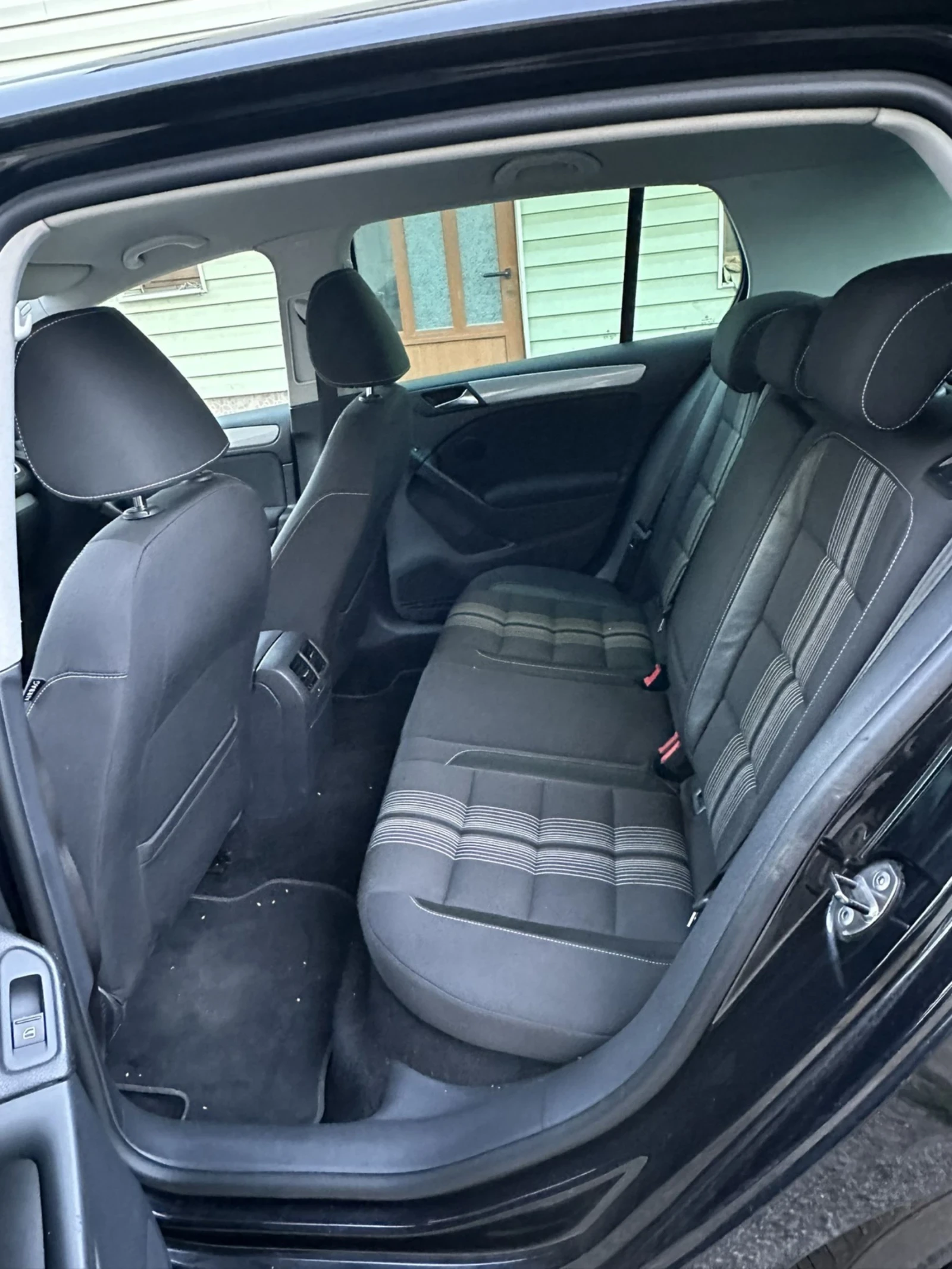 VW Golf GTD, снимка 11 - Автомобили и джипове - 54316568