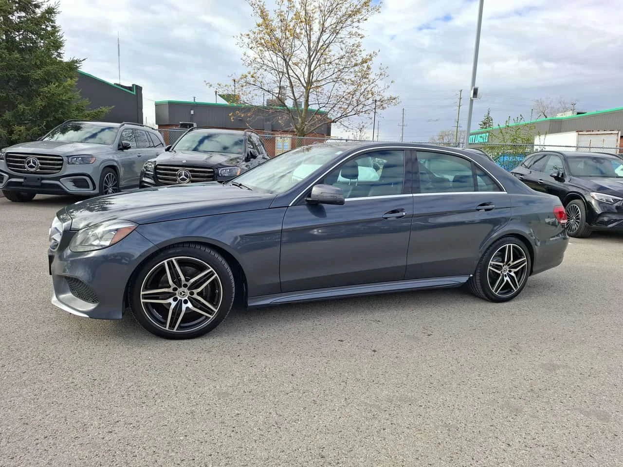 Mercedes-Benz E 350 * ПОДГРЕВ* ШИБИДАХ* ВИДЕО* , снимка 2 - Автомобили и джипове - 54377321