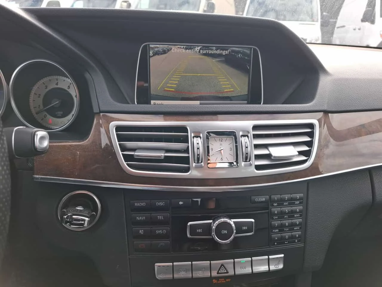 Mercedes-Benz E 350 * ПОДГРЕВ* ШИБИДАХ* ВИДЕО* , снимка 10 - Автомобили и джипове - 54377321