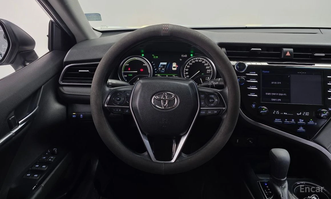 Toyota Camry, снимка 13 - Автомобили и джипове - 54378919