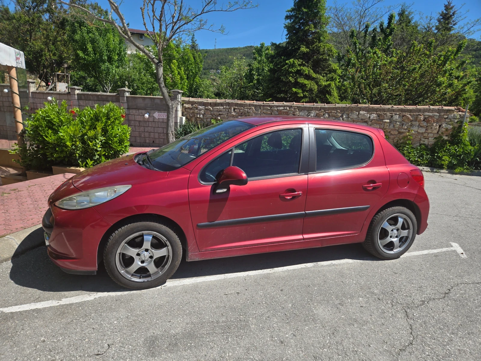 Peugeot 207, снимка 2 - Автомобили и джипове - 54677864