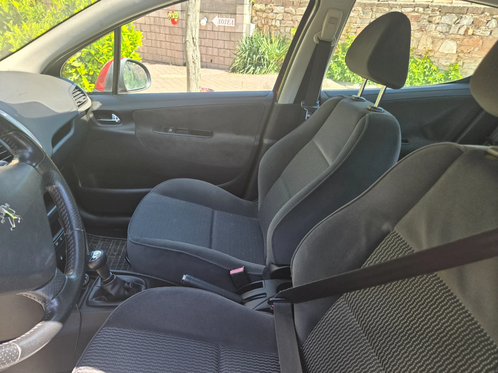 Peugeot 207, снимка 5 - Автомобили и джипове - 54677864