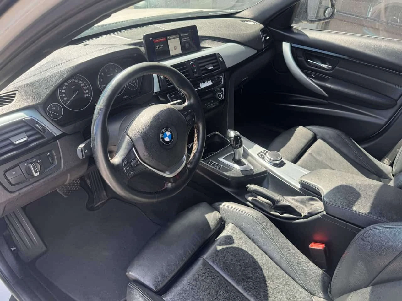 BMW 330 * xDrive * CARFAX * ���� �� �� | Mobile.bg � ����������� 6