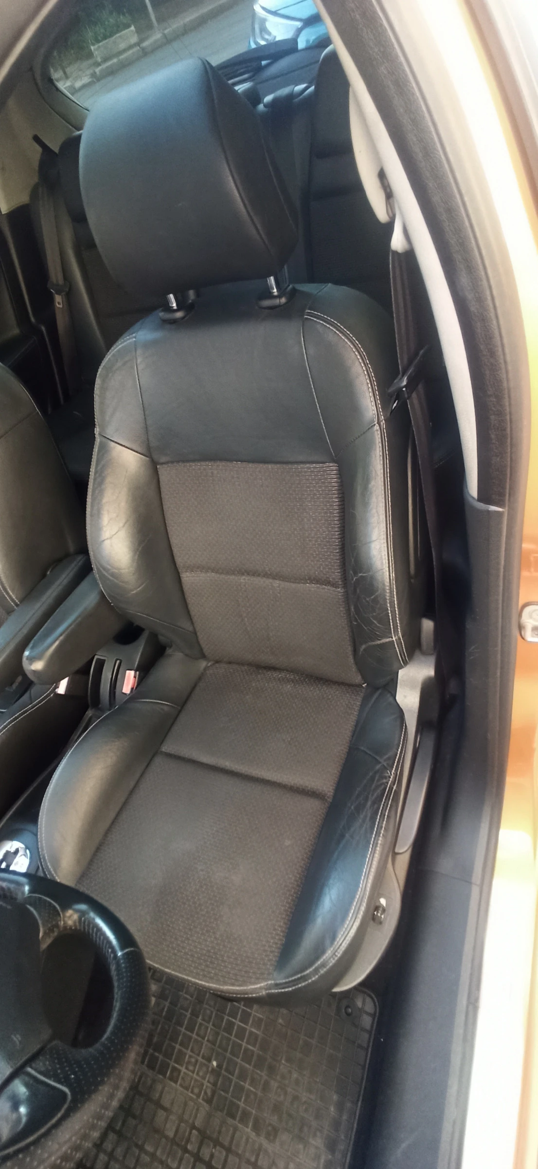 Peugeot 207, снимка 12 - Автомобили и джипове - 54868511