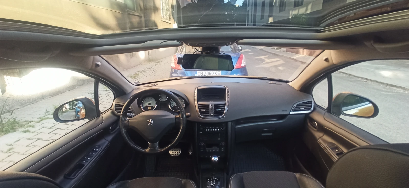 Peugeot 207, снимка 15 - Автомобили и джипове - 54868511