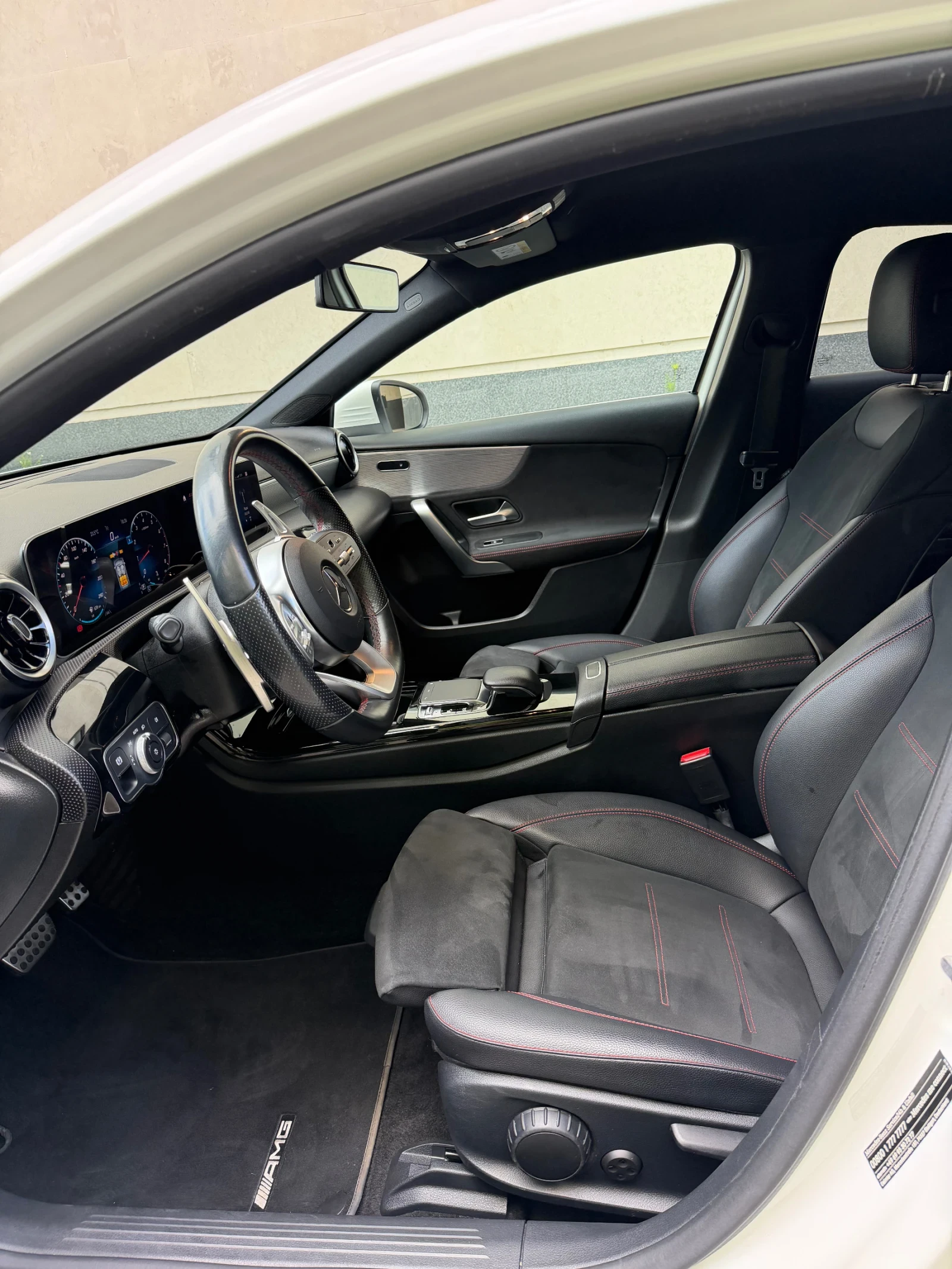 Mercedes-Benz A 250 4matic AMG, снимка 6 - Автомобили и джипове - 54895165