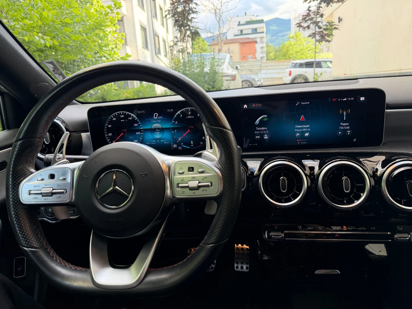 Mercedes-Benz A 250 4matic AMG, снимка 9 - Автомобили и джипове - 54895165
