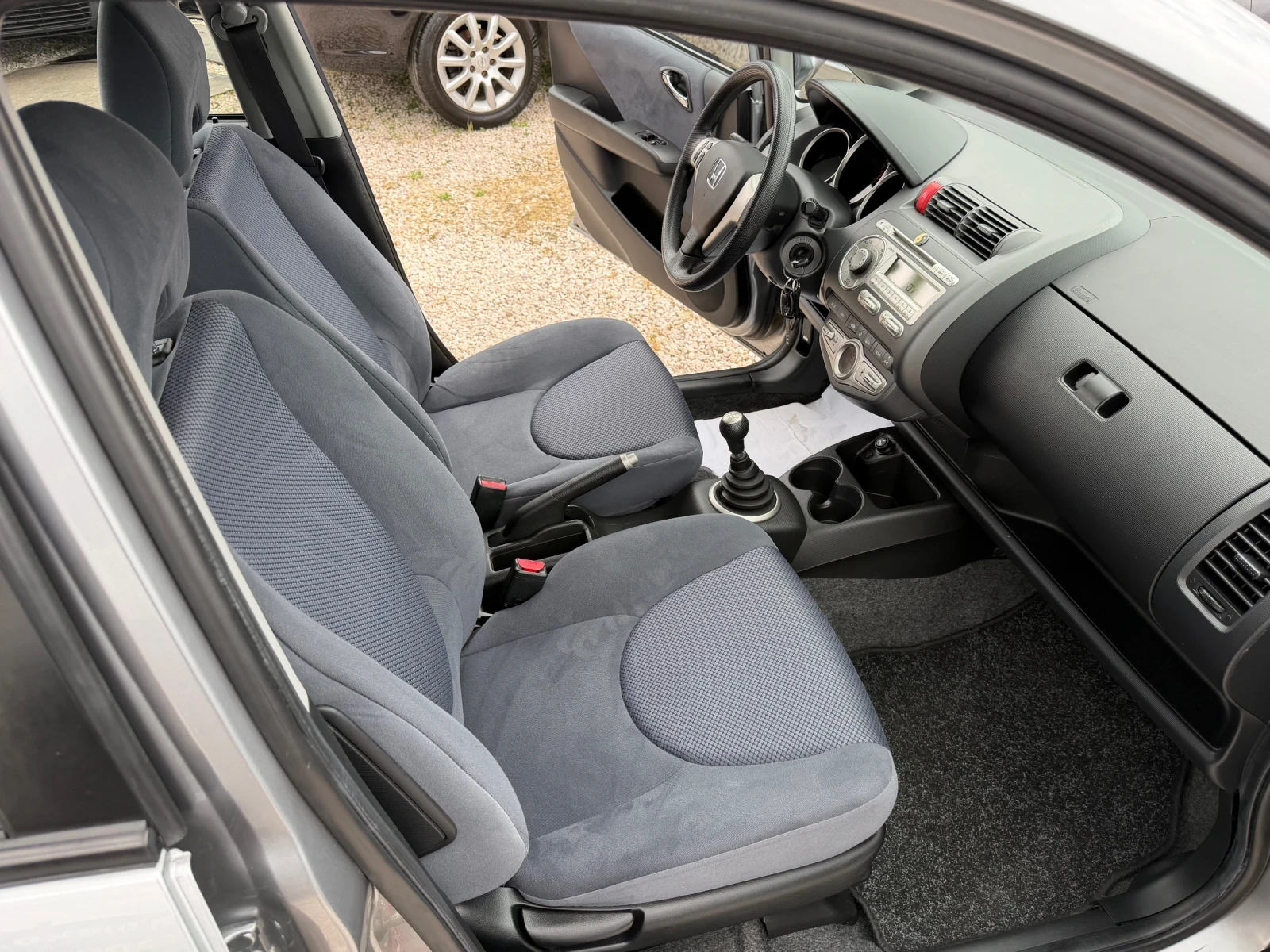 Honda Jazz FACE КЛИМАТРОНИК, снимка 13 - Автомобили и джипове - 54908777