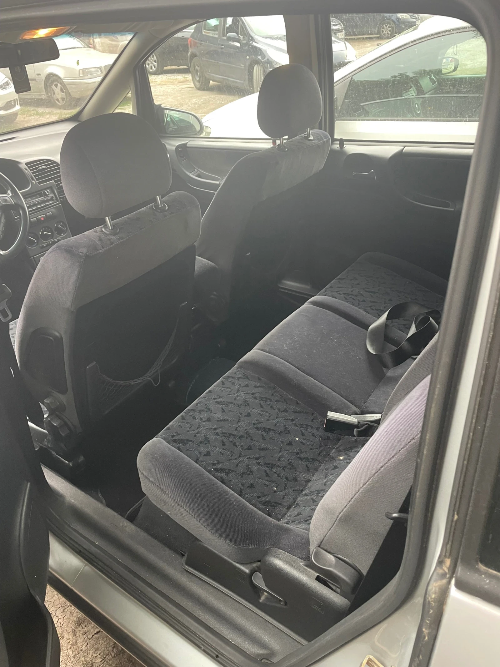 Opel Zafira 1.8 16V, снимка 8 - Автомобили и джипове - 55113722