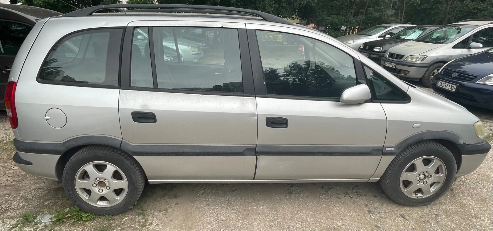 Opel Zafira 1.8 16V, снимка 4 - Автомобили и джипове - 55113722