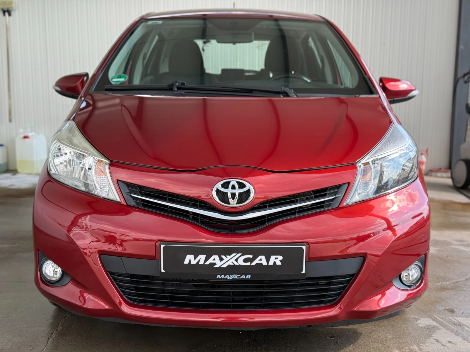 Toyota Yaris 1.3 = 2014 = 87K KM = NAVI = ЛИЗИНГ