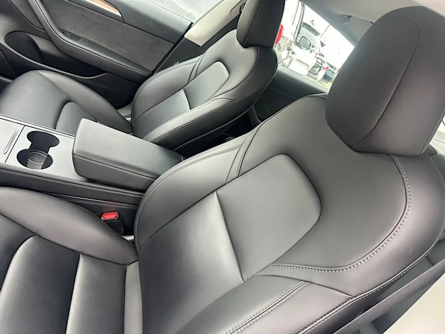 Tesla Model 3 !!УНИКАТ!! #ПЪЛНО ОБОРУДВАНЕ# !ПАНОРАМА/360, снимка 9 - Автомобили и джипове - 55160285
