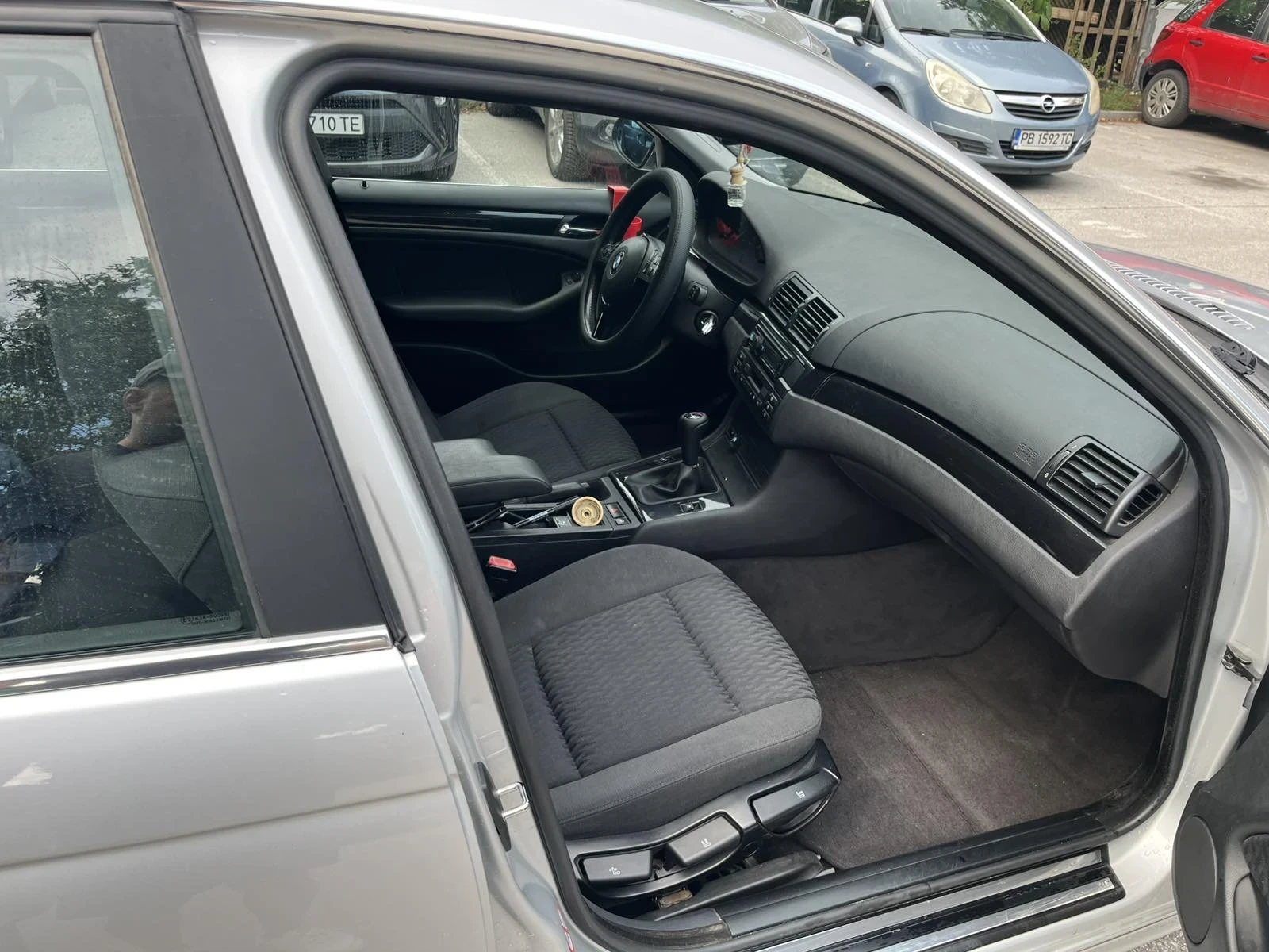 BMW 320, снимка 8 - Автомобили и джипове - 55165277