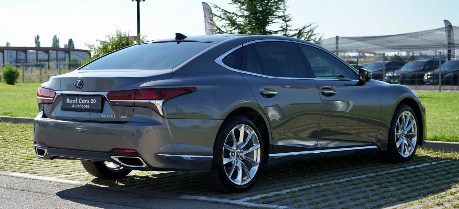 Lexus LS 500 LUXURY* HUD* KEYLESS* 360 CAM* DISTR* MARK LEVINSO, снимка 4 - Автомобили и джипове - 55741219